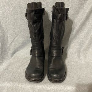 GENTLE. SOULS BY KENNETH COLE BUCKLED UP MID CALF BLACK LEATHER BOOTS LADIES 8.5